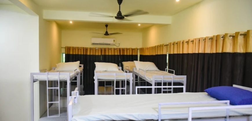 Waterfront Homestay for Sale in Punnamada, Alappuzha